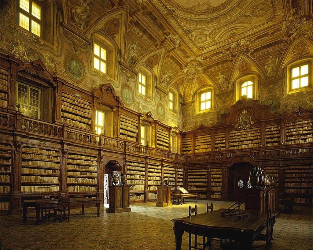 Domenica di Carta, Biblioteca Oratoriana dei Girolamini a Napoli