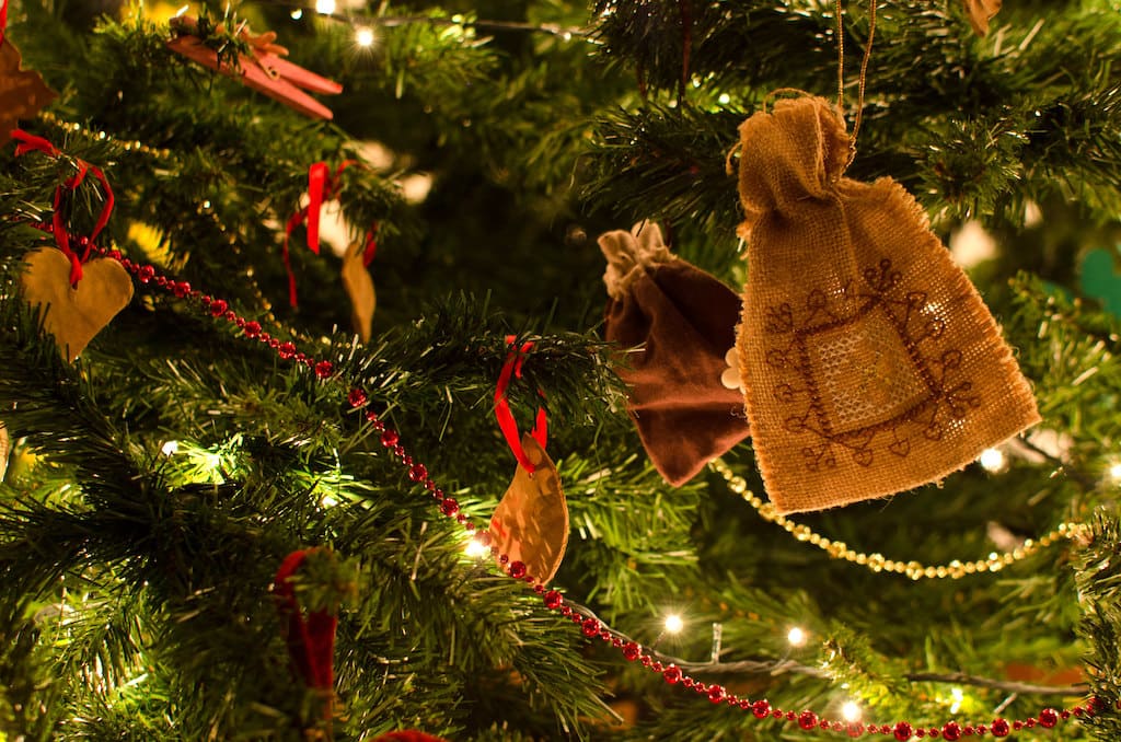 Giocattolo sospeso Napoli