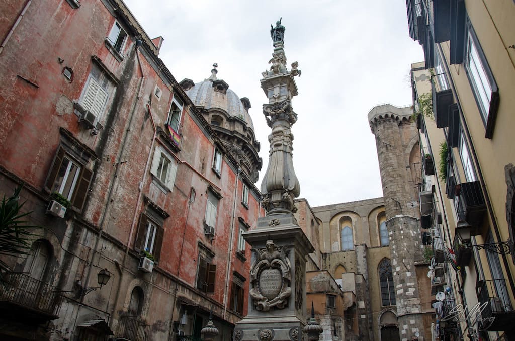 Piazza Riario Sforza Obelisco di San Gennaro