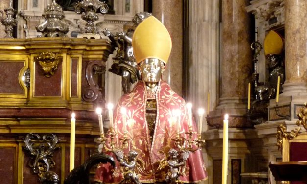Il Tesoro di San Gennaro e don Peppe Navarra, il Re di Poggioreale