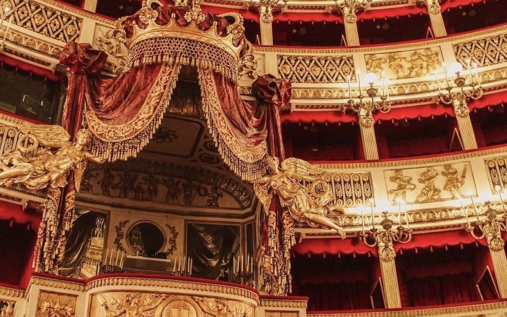 Visite guidate al Teatro di San Carlo di Napoli