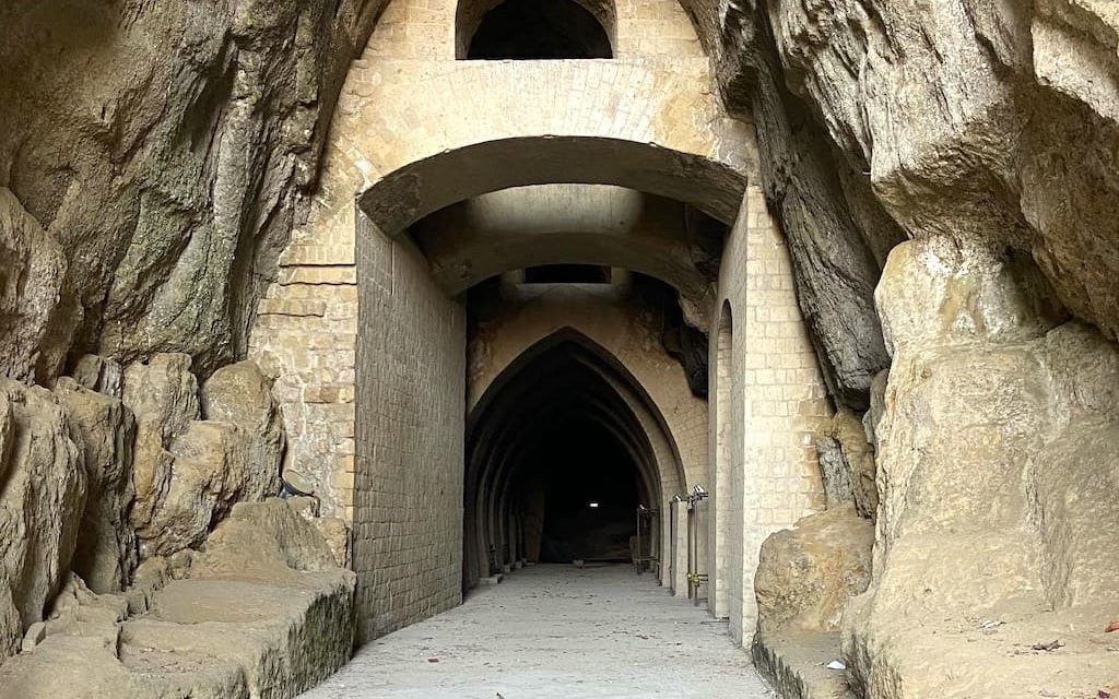 Crypta Neapolitana: la Strada romana fra Neapolis e Puteoli