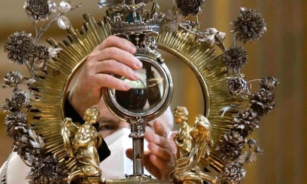 San Gennaro 2022, processione per il miracolo di maggio