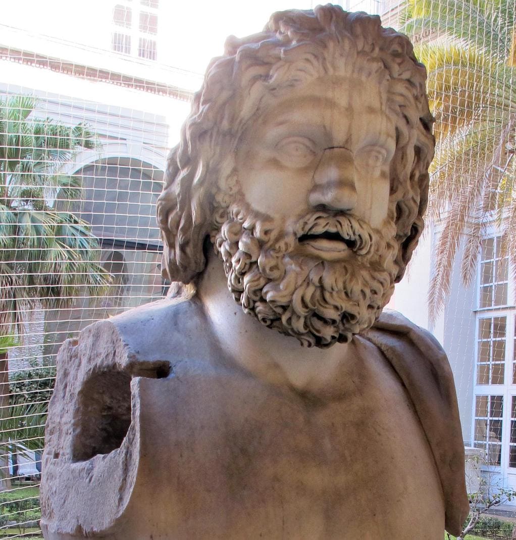 Il Gigante del Largo di Palazzo, la statua parlante di Napoli