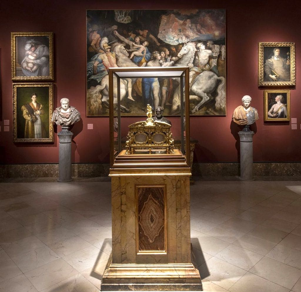 Capodimonte conquista il Louvre 