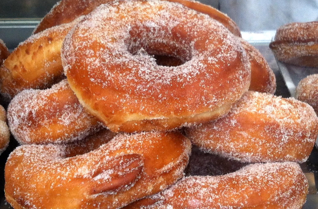 Le graffe napoletane, storia e ricetta del dolce delle feste