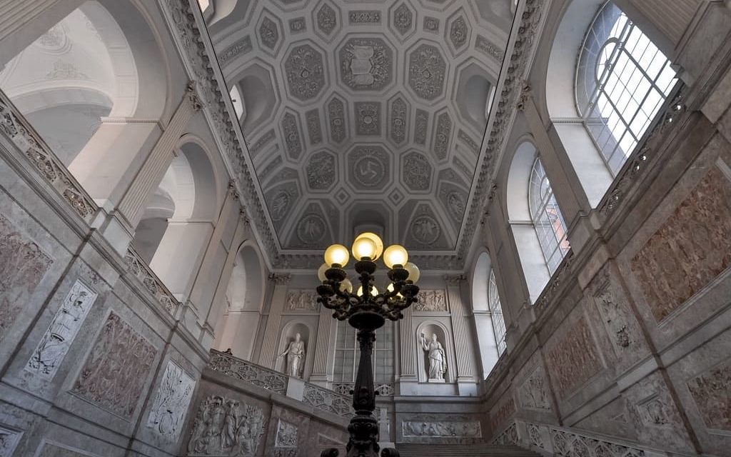 Un sabato da Re a Palazzo Reale di Napoli: ingressi serali a 3 euro