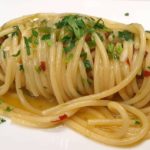 Vermicelli alla borbonica: aglio olio e peperoncino