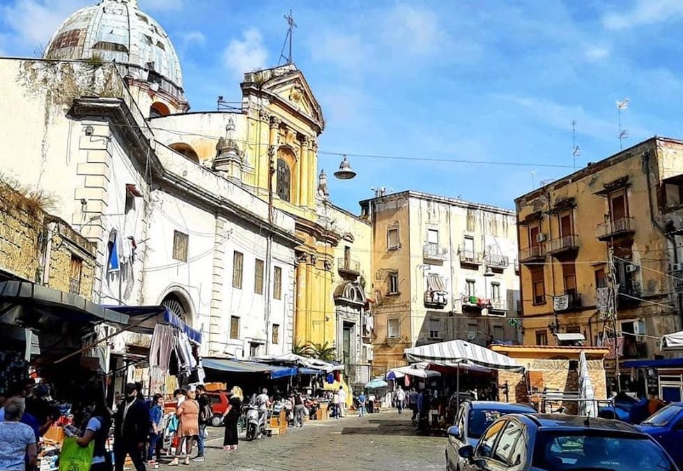 Borgo (buvero) di Sant’Antonio Abate, antico rione di Napoli