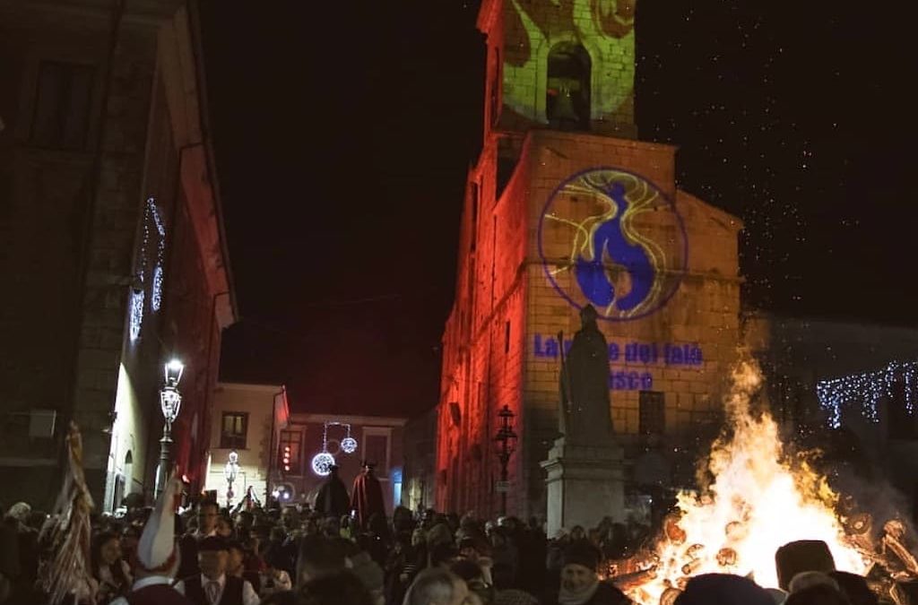 La notte dei falò di Nusco, un rituale antico