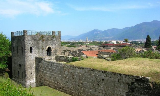 Visite sulla Torre di Mercurio, l’antica Pompei dal suo punto più alto