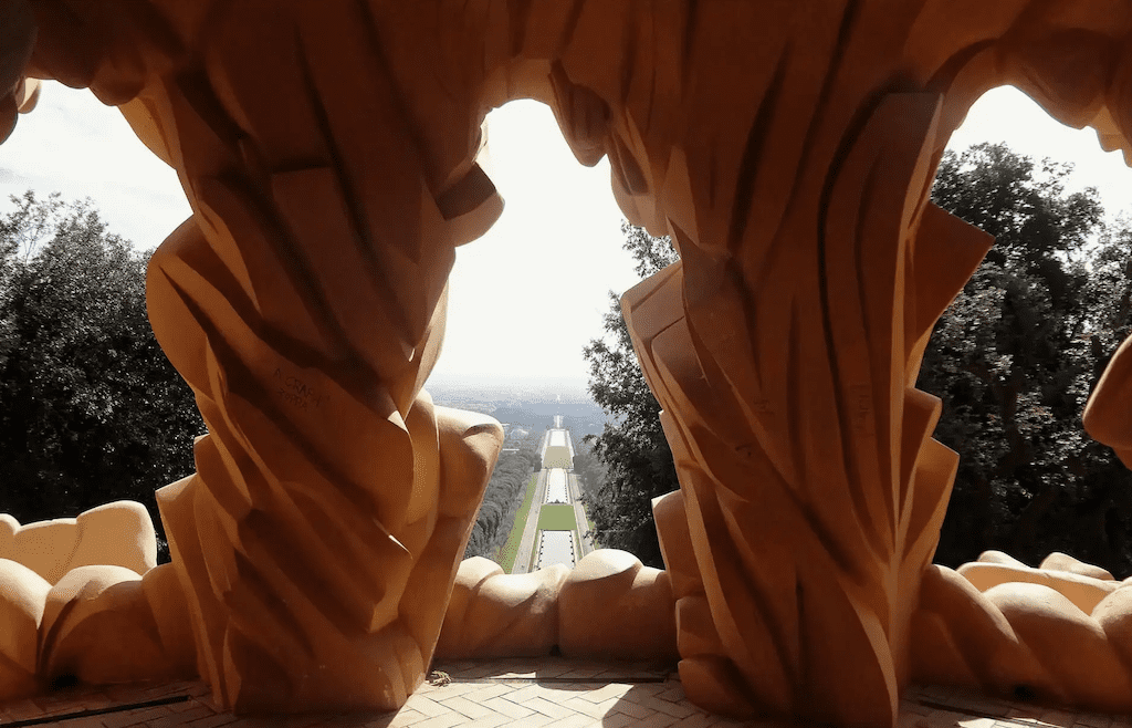 Torrione della Cascata del Parco Reale di Caserta