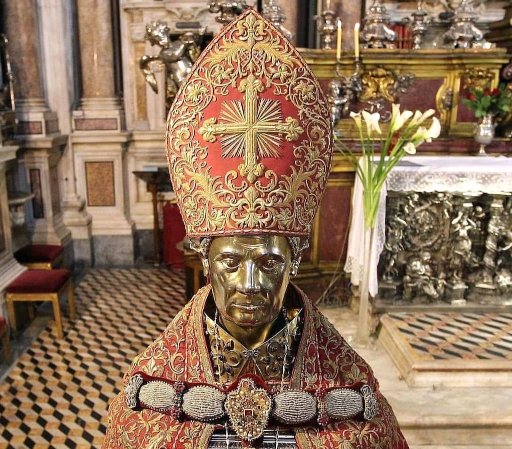 Statua di San Gennaro - Miracolo di Maggio