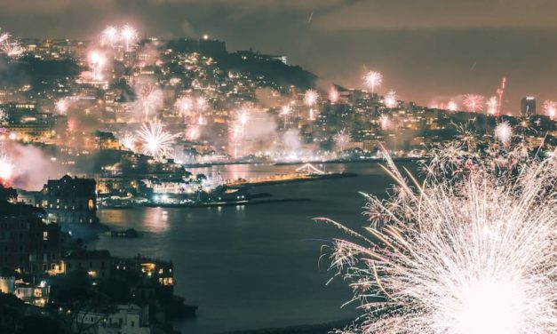 Capodanno 2025 a Napoli: quattro giorni di musica e divertimento