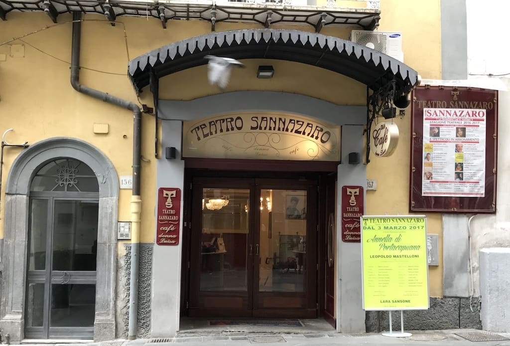 Teatro Sannazaro, Via Chiaia Napoli
