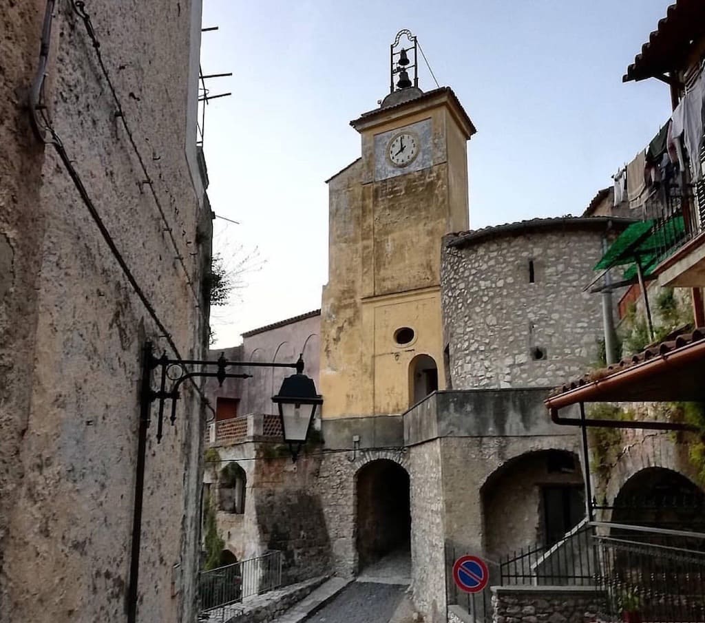 Vaggio nel tempo nel Borgo di Riardo